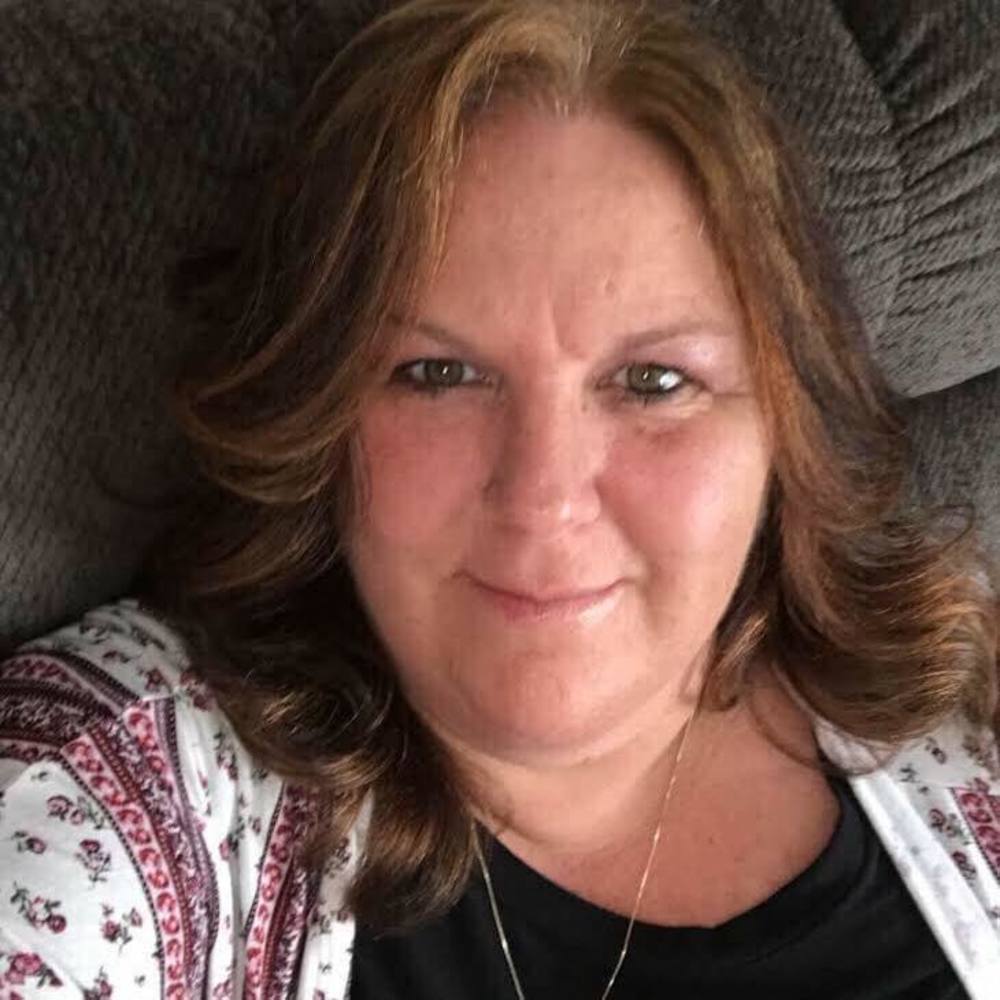 Meet your Posher, Alicia